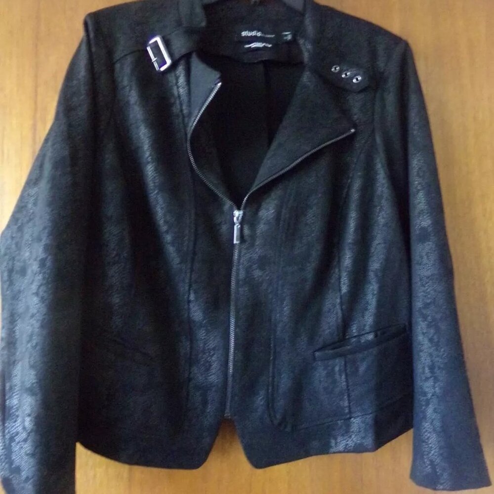 Women's jacket from Studio by TORRID Size 2